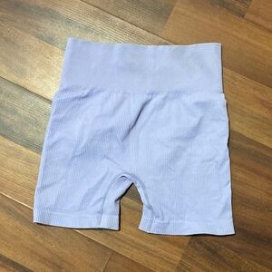 Biker Yoga Style Shorts Size L